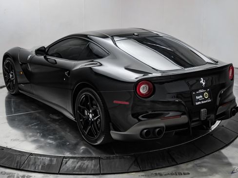 Used 2017 Ferrari F12 Berlinetta RWD image 14