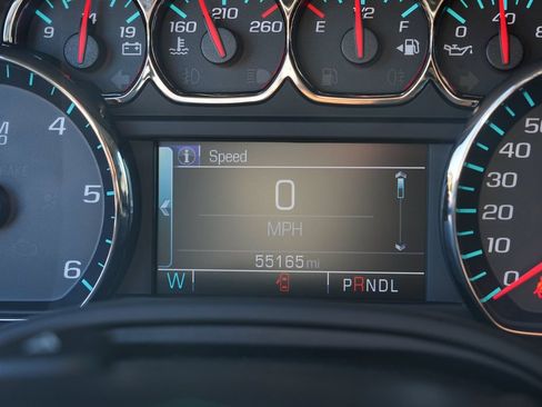 Used 2019 Chevrolet Tahoe LS w/ Skid Plate Package AWD/4WD image 27