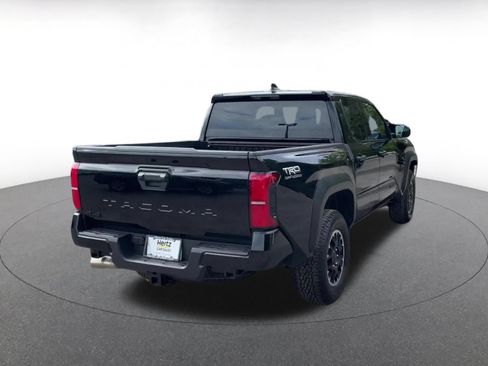 Used 2025 Toyota Tacoma TRD Off-Road AWD/4WD image 14