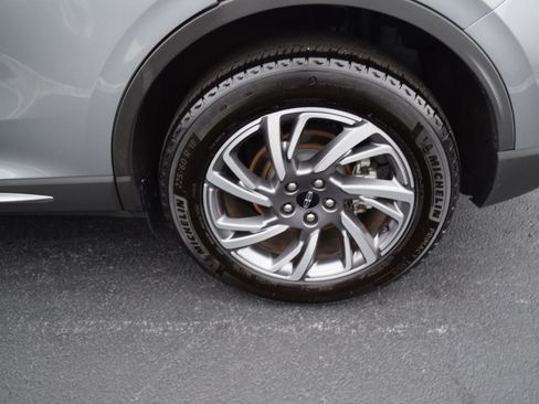 Used 2024 Lincoln Corsair Premiere w/ Equipment Group 101A image 23