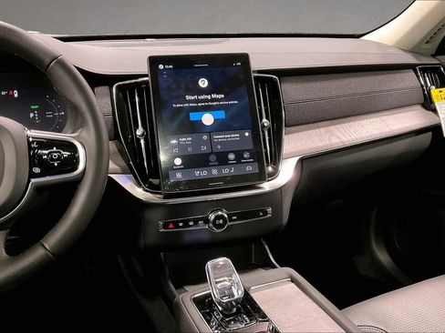 New 2026 Volvo XC90 T8 Ultra w/ Protection Package Premier AWD/4WD image 6
