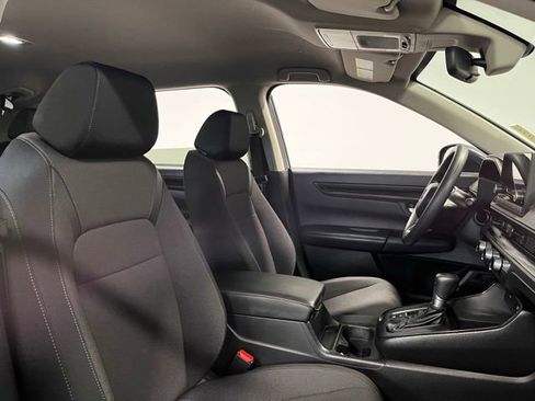 Used 2025 Honda CR-V LX image 10