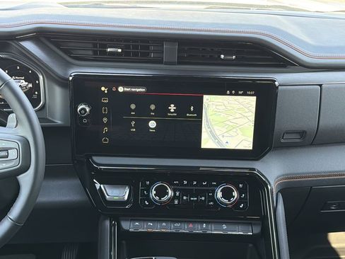 New 2026 GMC Sierra 1500 AT4 w/ Technology Package image 4