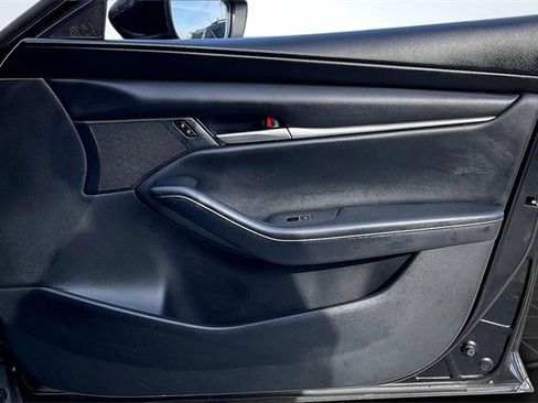 Used 2023 MAZDA MAZDA3 s image 24