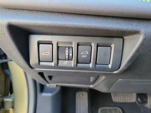 Used 2025 Subaru Outback Onyx Edition image 21