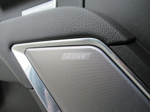 Used 2024 GMC Sierra 1500 Denali image 34