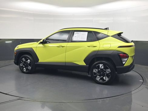 Used 2025 Hyundai Kona SEL AWD/4WD image 8