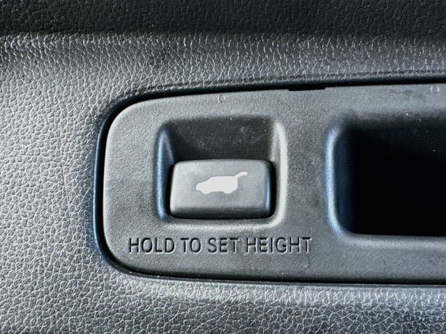 Used 2024 Chevrolet Equinox RS w/ LPO, Floor Liner Package AWD/4WD image 31