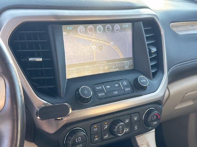 Used 2017 GMC Acadia Denali w/ Technology Package FWD image 27