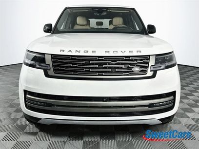 Used 2025 Land Rover Range Rover SE