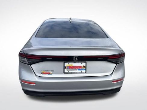 Used 2023 Honda Accord LX image 4