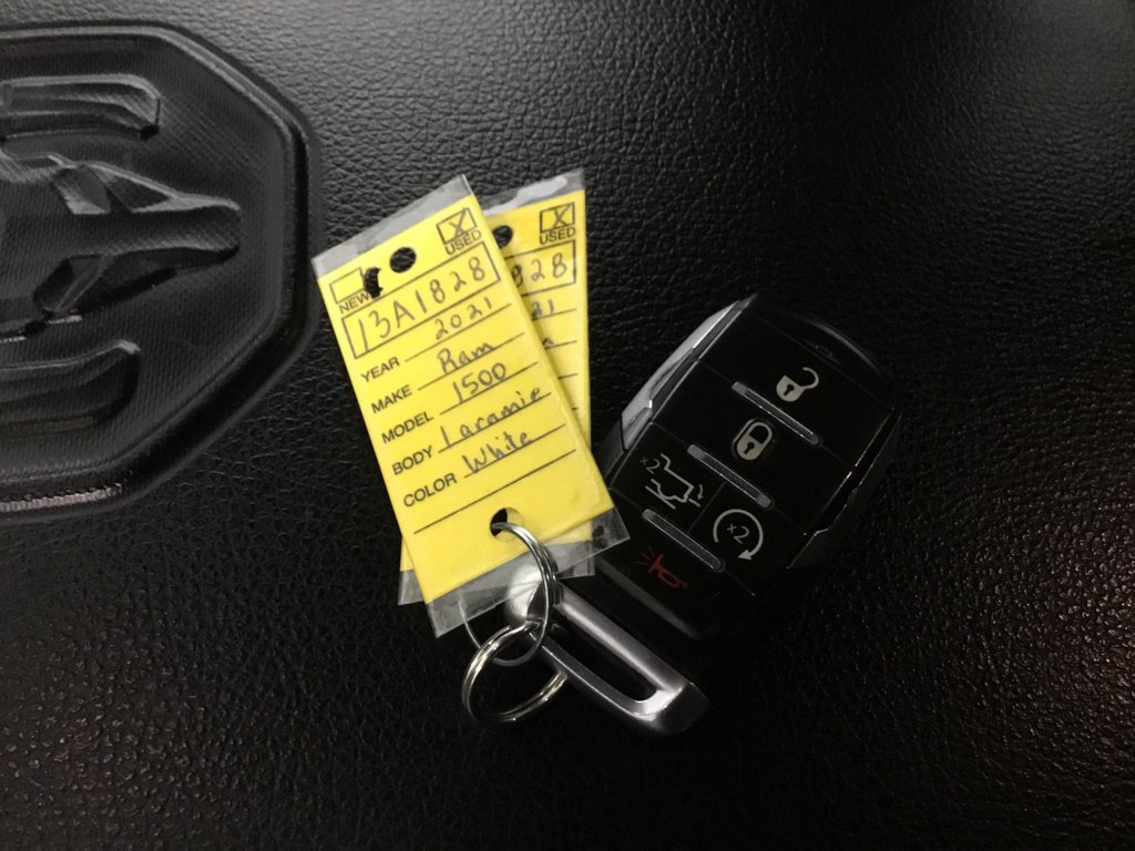 Used 2021 RAM 1500 Laramie w/ Sport Appearance Package AWD/4WD image 32
