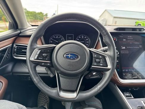 Used 2020 Subaru Outback Touring w/ Popular Package #2 AWD/4WD image 17