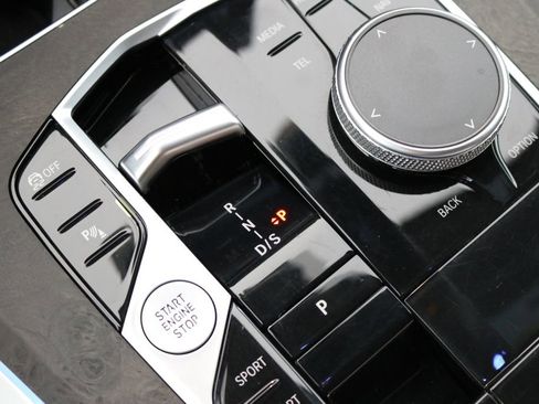 Used 2025 BMW X5 xDrive40i image 52