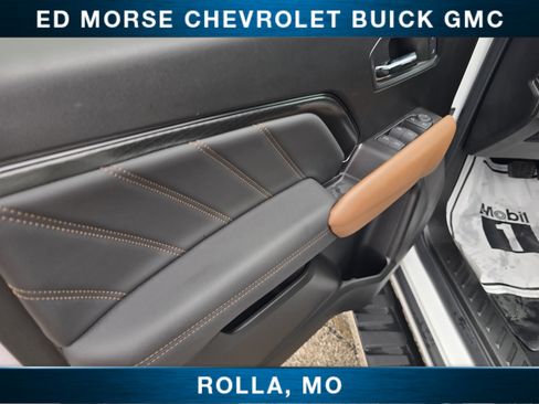 Certified 2024 GMC Canyon AT4 AWD/4WD image 15