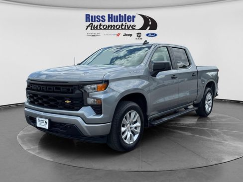 Used 2023 Chevrolet Silverado 1500 Custom AWD/4WD image 1