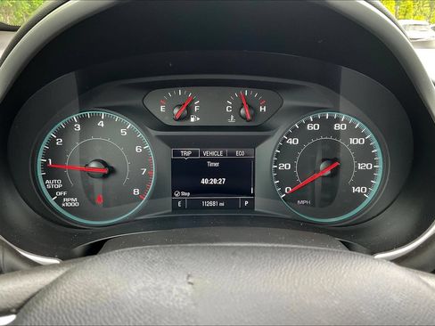 Used 2022 Chevrolet Malibu LT FWD image 13