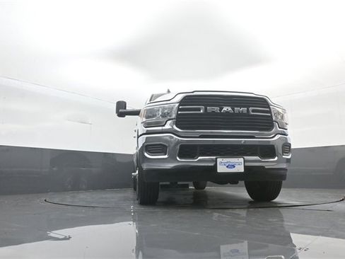Used 2021 RAM 2500 Big Horn image 27