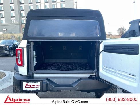 Used 2024 Ford Bronco Wildtrak image 19