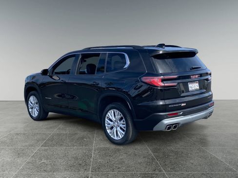 Used 2024 GMC Acadia Elevation FWD image 3
