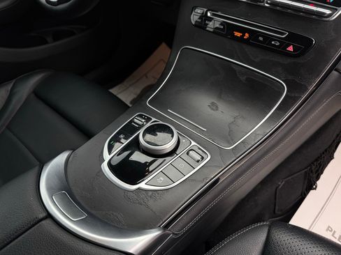 Used 2018 Mercedes-Benz GLC 300 image 15