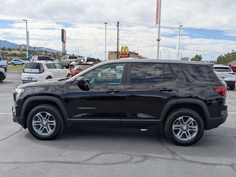 Used 2025 GMC Terrain Elevation AWD/4WD image 7