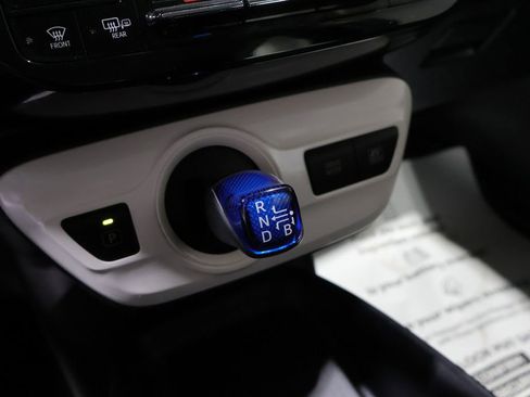 Used 2018 Toyota Prius Two w/ Prius Two Safety Plus Package image 27