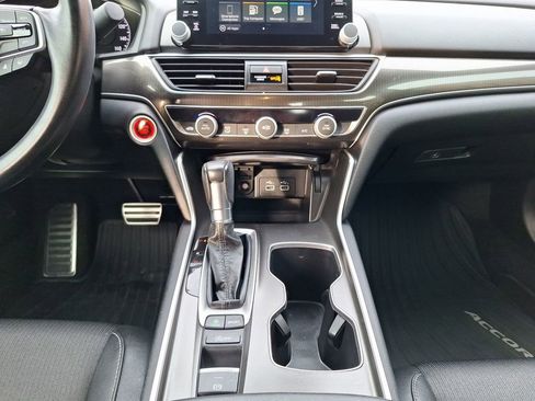 Used 2021 Honda Accord Sport image 17