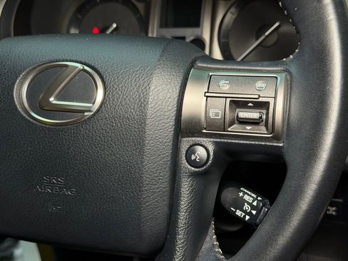 Used 2014 Lexus GX 460 w/ Premium Package image 43