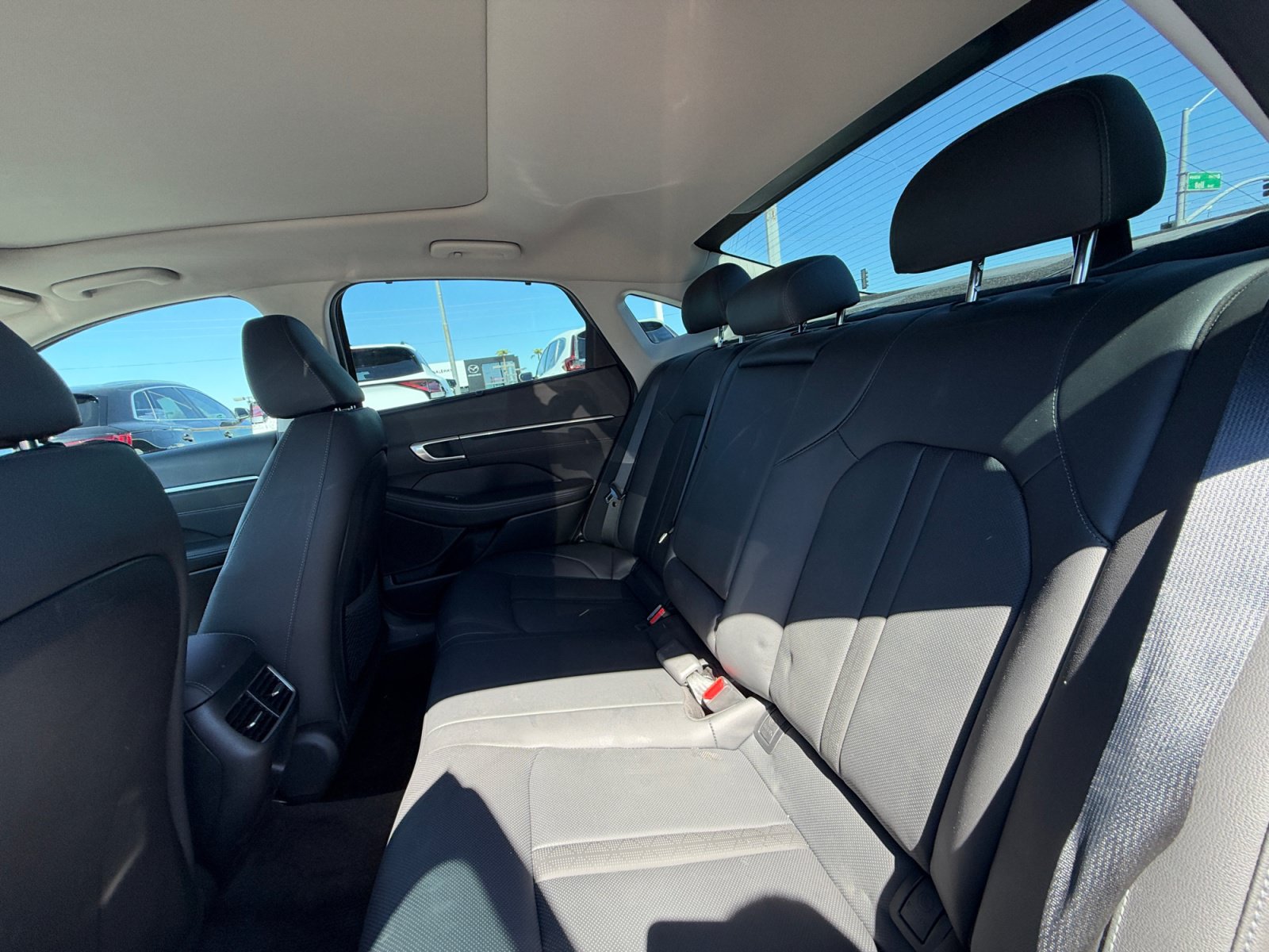 Used 2023 Hyundai Sonata Limited FWD image 17
