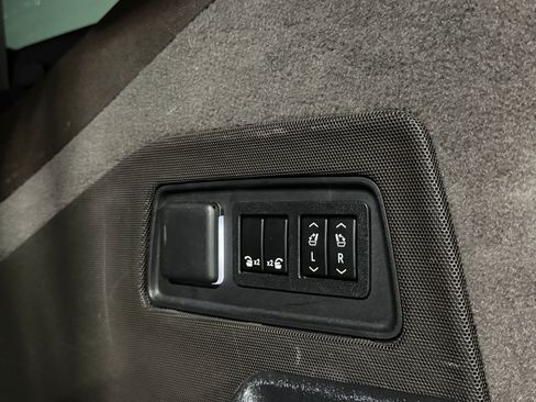 Used 2021 Cadillac Escalade ESV Sport w/ Driver Assist Tech Package RWD image 49