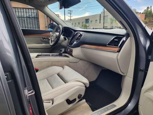 Used 2016 Volvo XC90 T6 Inscription AWD/4WD image 18