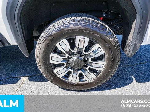 Used 2024 GMC Sierra 3500 Denali w/ Denali Reserve Package AWD/4WD image 15