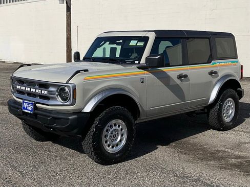 New 2026 Ford Bronco Big Bend image 2