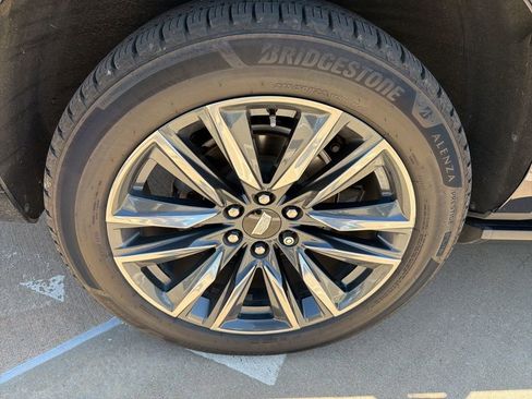 Used 2023 Cadillac Escalade ESV Sport w/ Touring Package AWD/4WD image 6