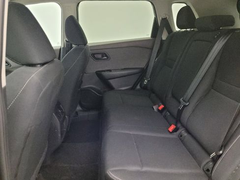 Used 2023 Nissan Rogue S FWD image 18