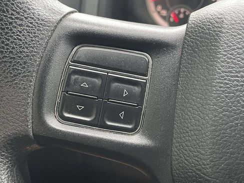 Used 2015 RAM 1500 Tradesman AWD/4WD image 21