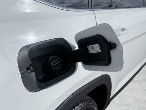 Used 2018 Volkswagen Atlas S image 68