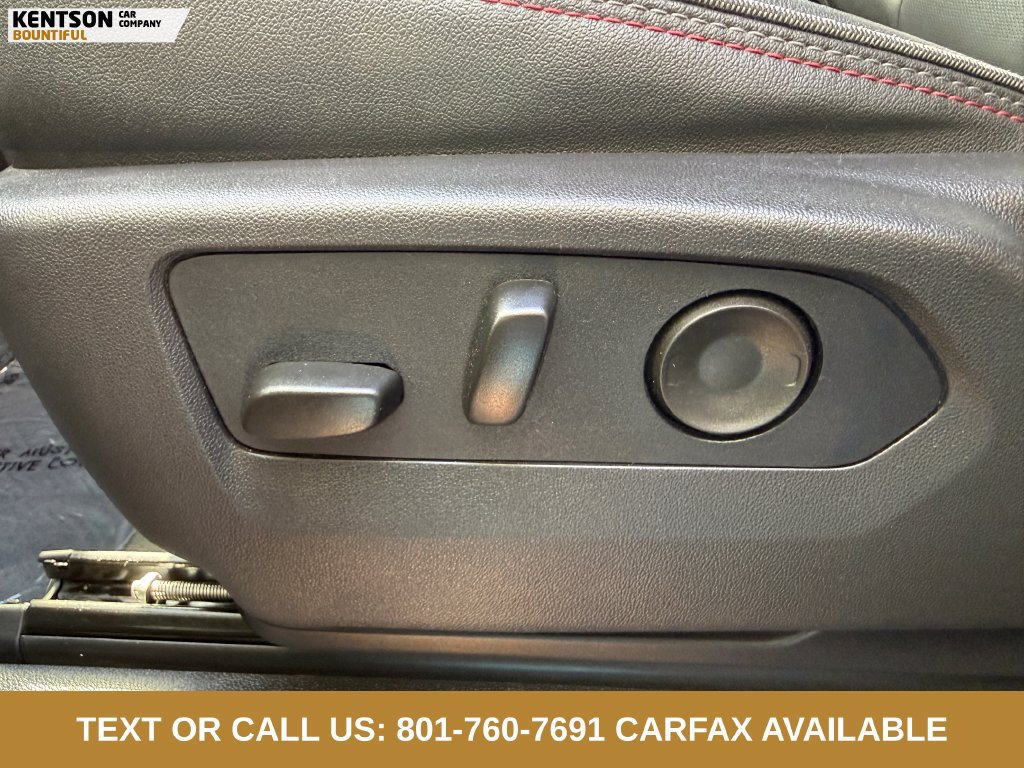 Used 2026 Chevrolet Suburban RST AWD/4WD image 31