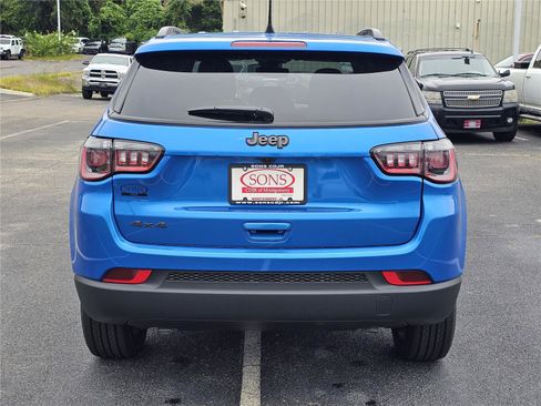 New 2026 Jeep Compass Latitude AWD/4WD image 10