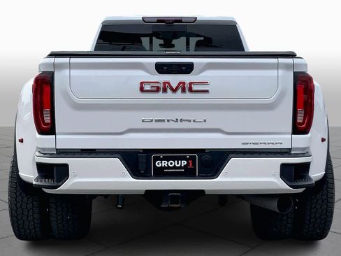 Used 2022 GMC Sierra 3500 Denali w/ Denali Ultimate Package image 5