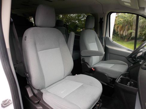 Used 2016 Ford Transit 350 XL RWD image 9