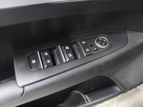 Used 2024 Kia Forte LXS image 6