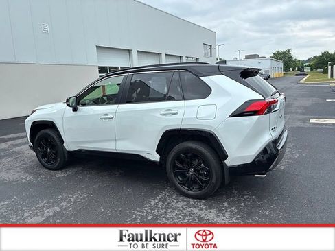 Used 2024 Toyota RAV4 XSE w/ Advanced Technology Package AWD/4WD image 13