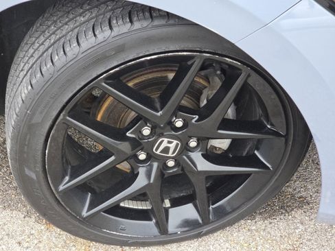 Used 2024 Honda Civic Sport image 10