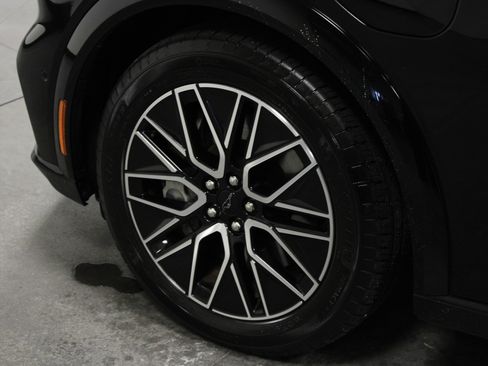 Used 2024 Ford Mustang Mach-E Premium image 10