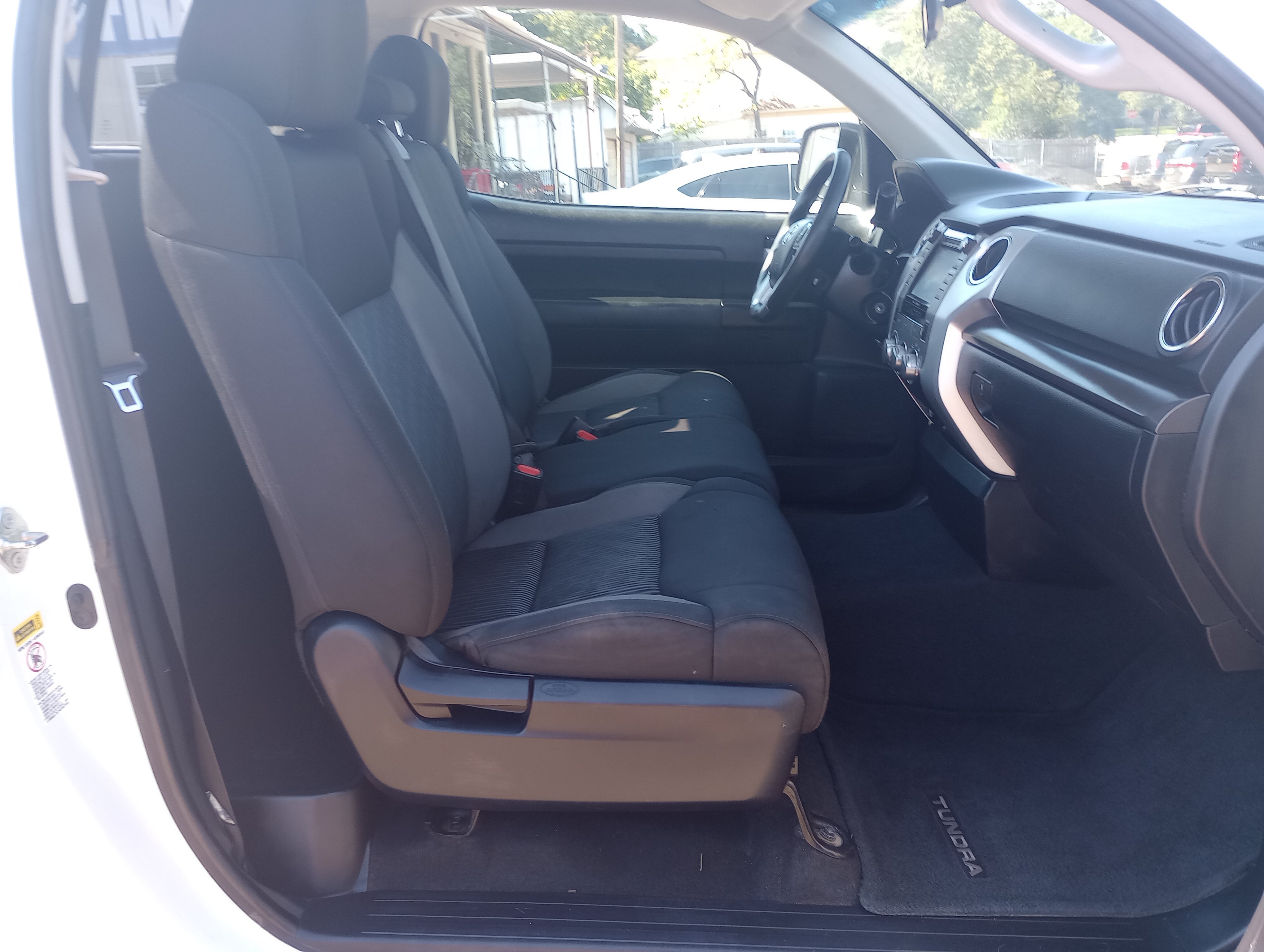 Used 2014 Toyota Tundra SR RWD image 11