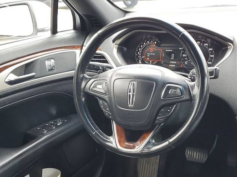 Used 2017 Lincoln MKZ Reserve FWD image 27