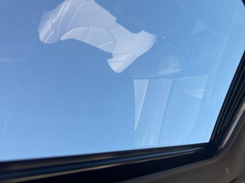 Certified 2021 Toyota Avalon XLE image 15