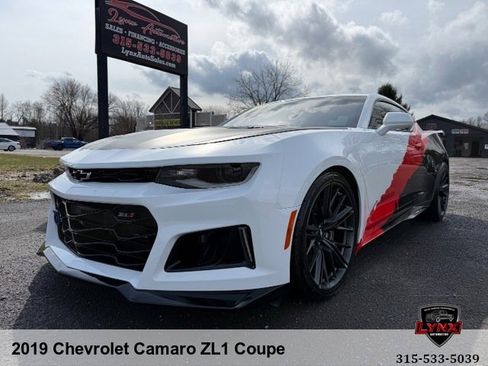 Used 2019 Chevrolet Camaro ZL1 image 1
